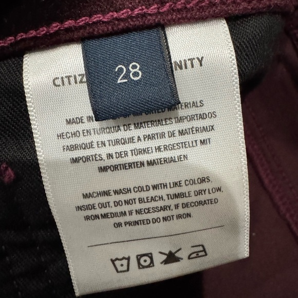 NWT Citizens Of Humanity - Lolli Mid Rise Baggy Velvet Jeans in Burgundy - Picture 9 of 12